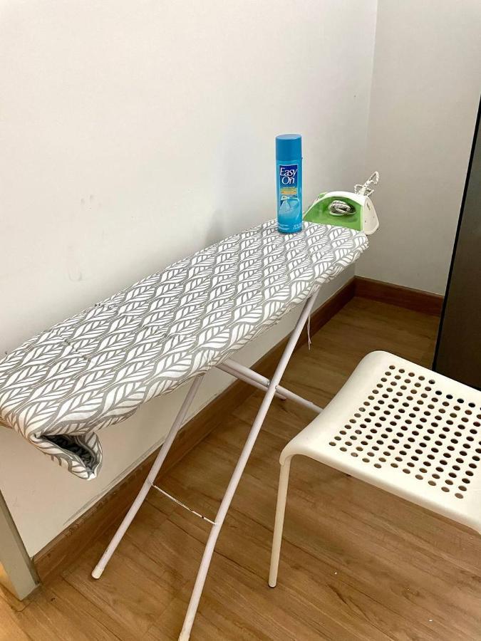 Homestay 3Br Near Setia Alam Shah Alam Exterior photo